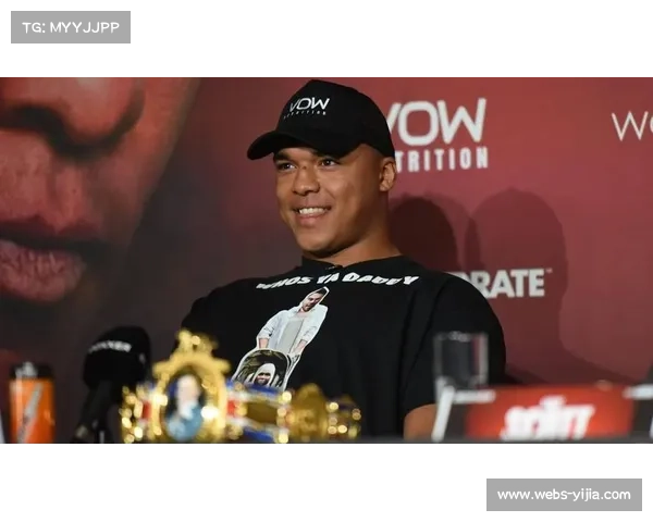 沃德利：从白领拳手到世界冠军，逆境TKO帕克成转折